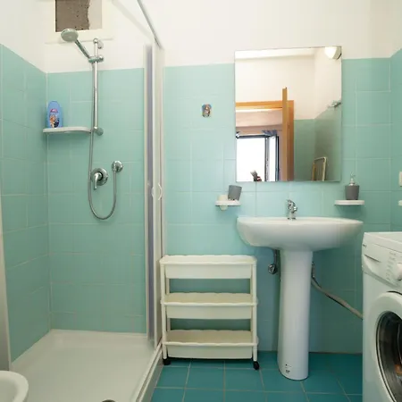 Il Vicoletto Vista Mare Apartment *